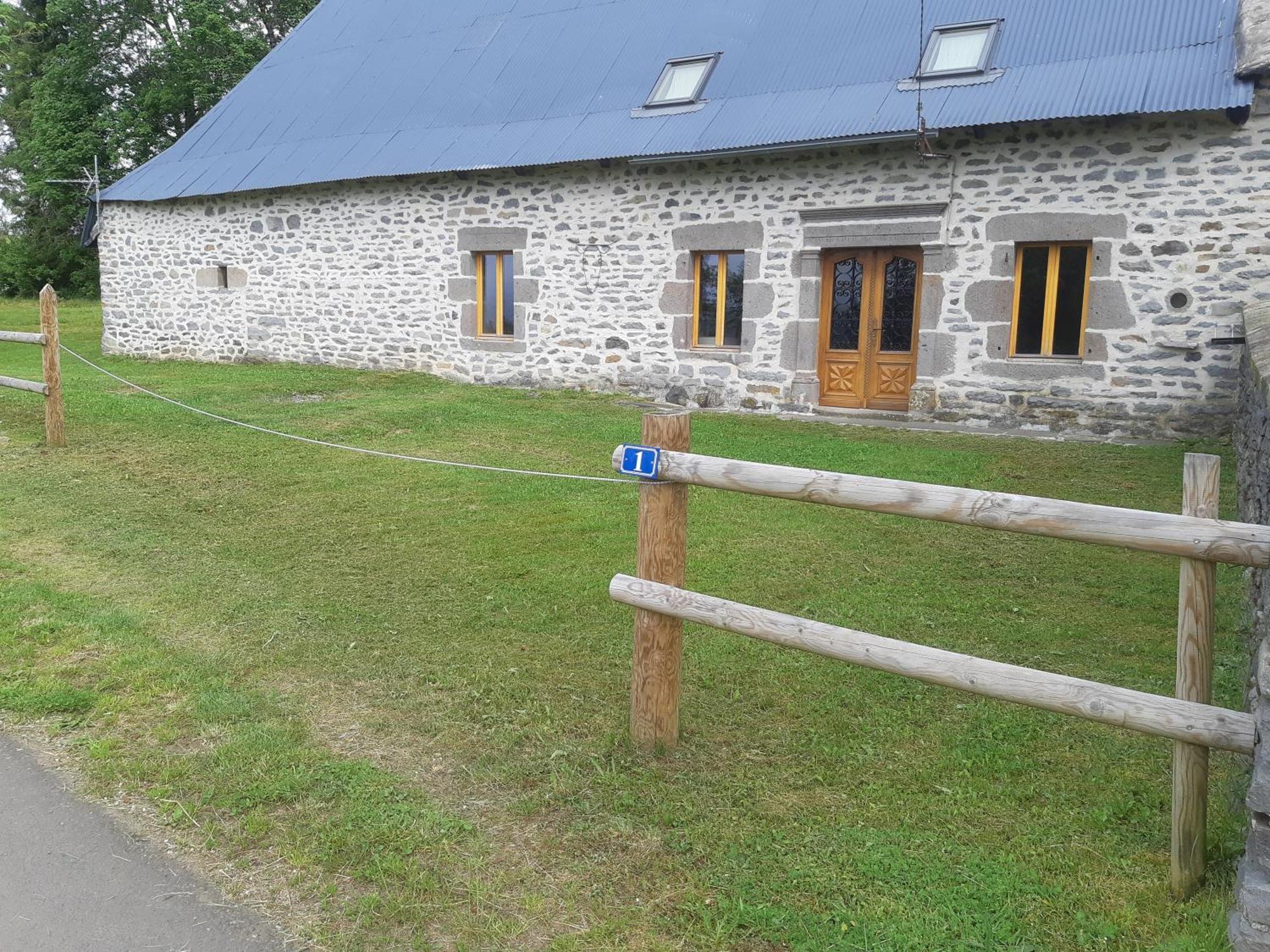 Gite A La Campagne Condat  Buitenkant foto